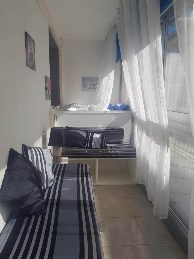 Canet Centre Ville Et Plage - Equipe Avec Climatisation Exterior photo